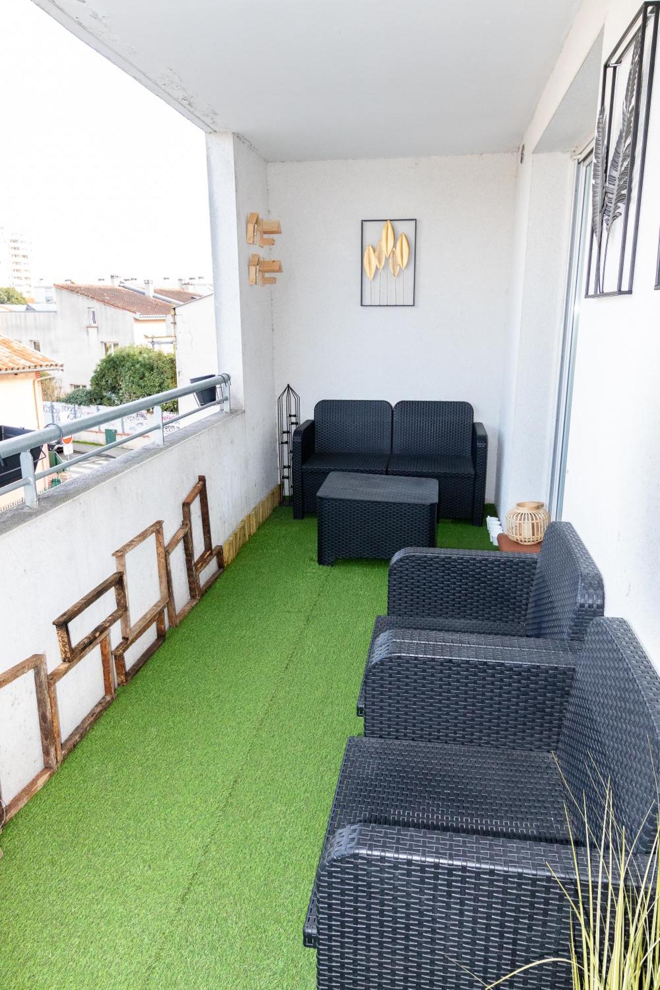Chouette , Un Logement T3 Cozy Tout Proche Du Metro Et Parking Prive A Disposition Toulouse Bagian luar foto